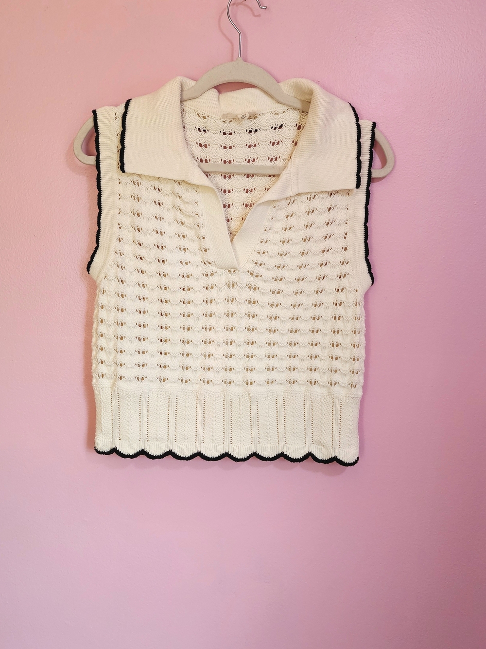 Cream Crochet Sweater Vest Contrast Scalloped Hem Women's Large Cotton Old Money - Picture 2 of 9